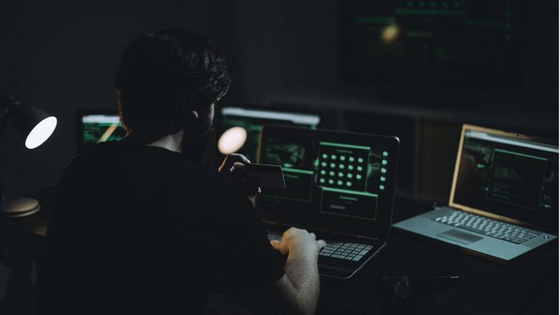 Cuidado com falsos ‘hacker investigadores’: contrate detetives particulares autorizados por lei